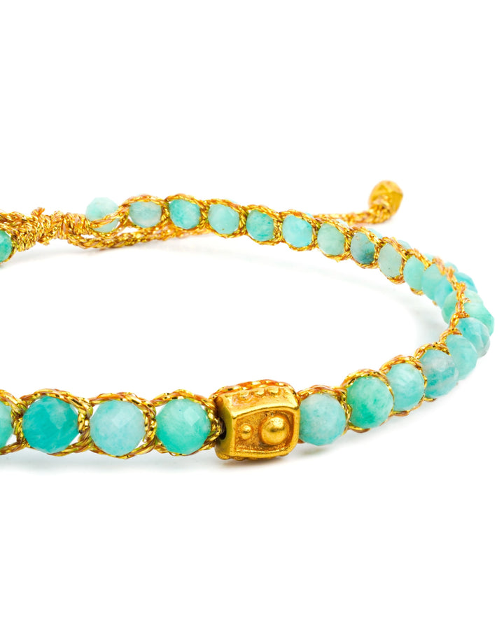 Amazonite Crystal Gemstone Adjustable bracelet strung together with 18K Gold Yarn, close up view.