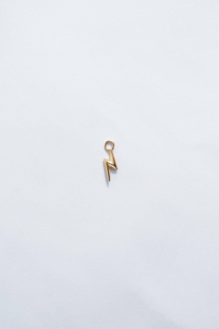 18k gold lightning bolt necklace charm zoomed out